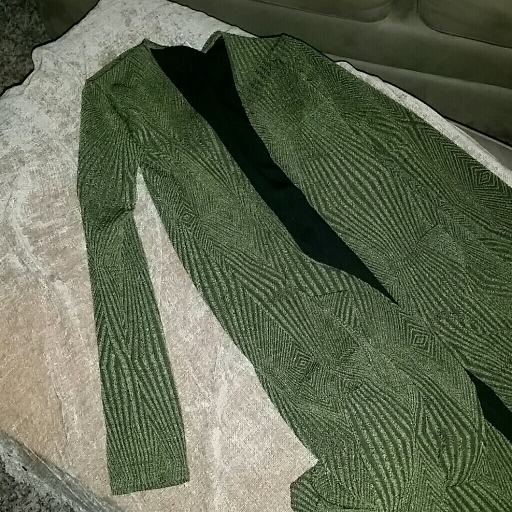 LuLaRoe Small Sarah - Long-Sleeve Cardi w/ Pockets